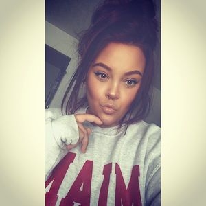 Meet your Posher, Ashleigh